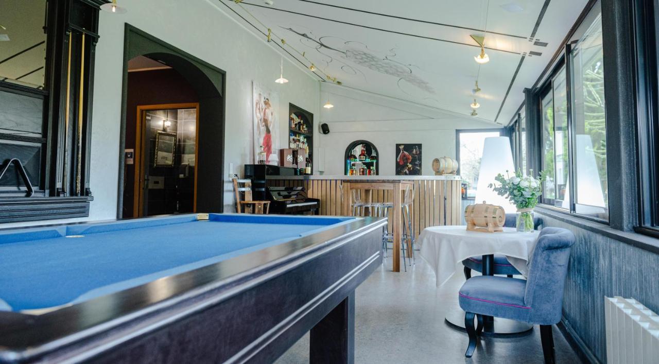 Logis Hotel Restaurant L'Essille Bassac Zewnętrze zdjęcie